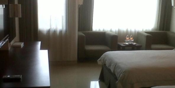 Hotel Naval Bandung Zimmer foto