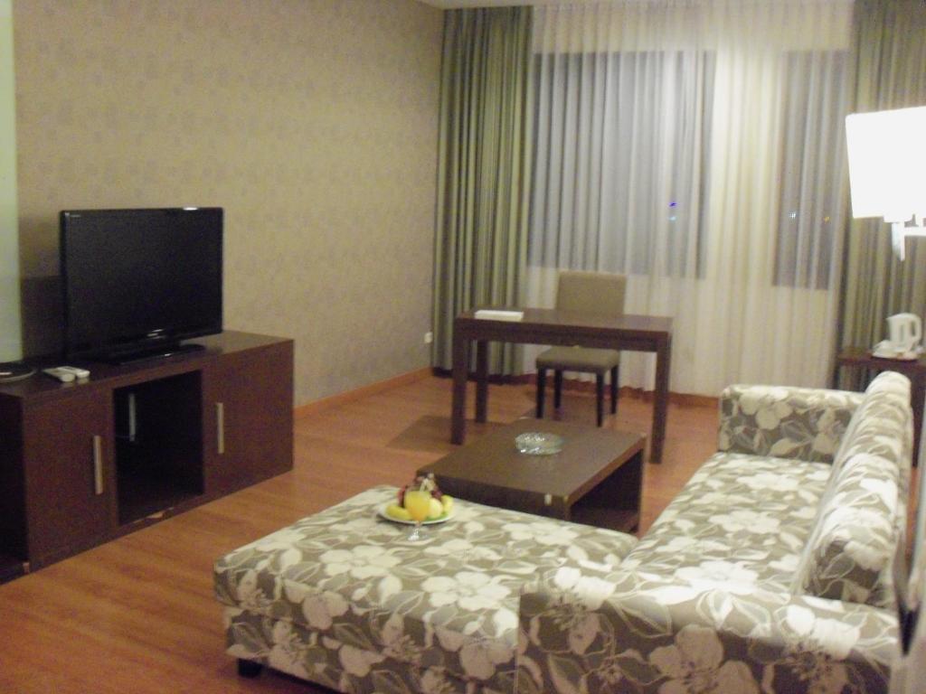 Hotel Naval Bandung Zimmer foto